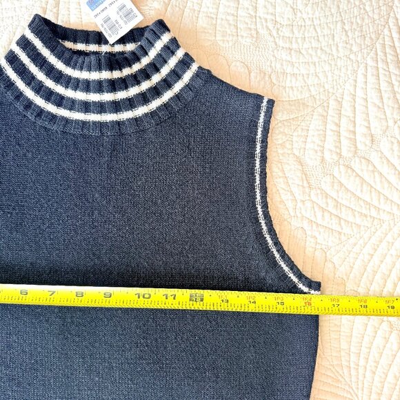 VTG Harolds Wool Black & White Striped Sleeveless Turtleneck Sweater Vest Size M - Picture 14 of 15
